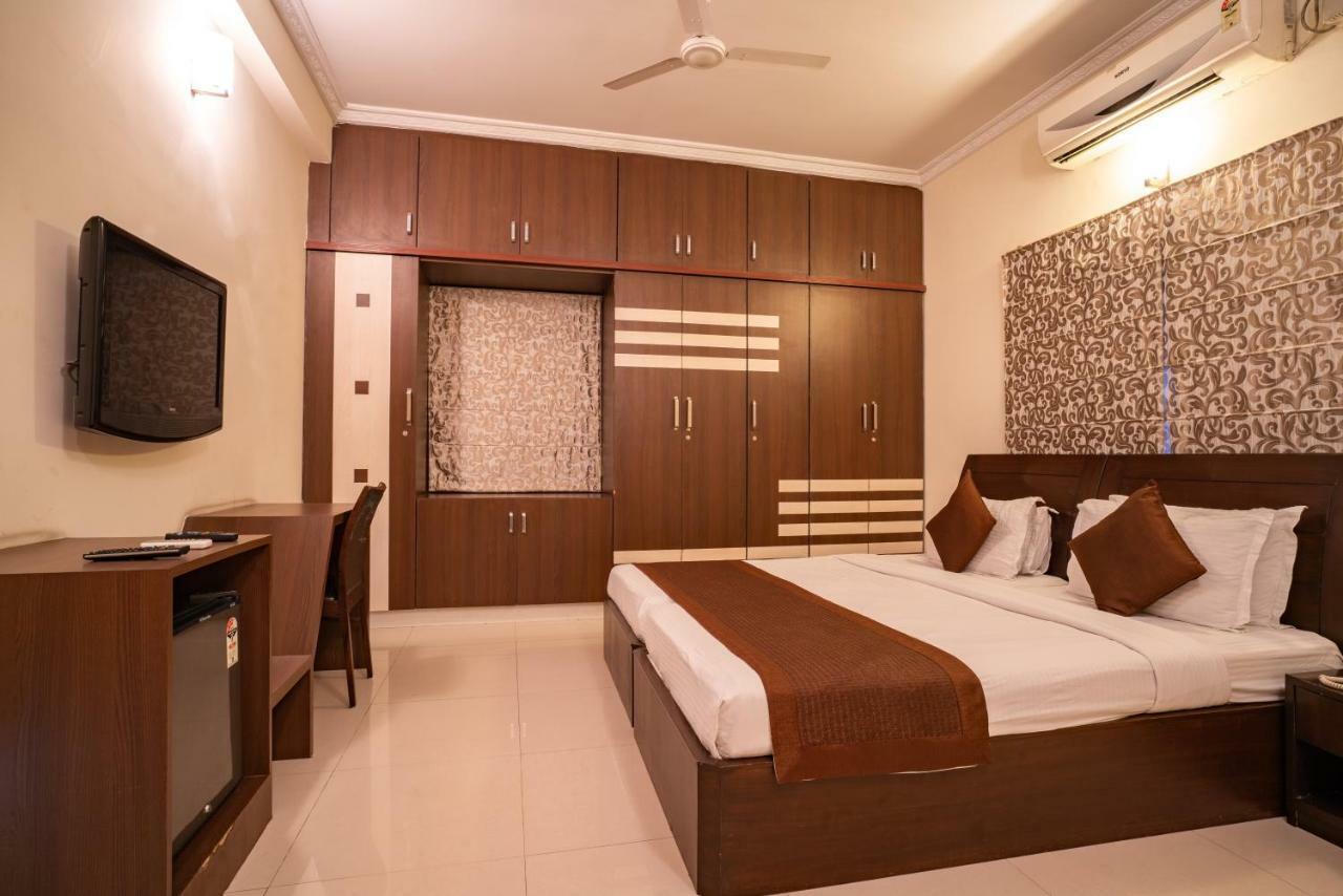 Blueberry Service Apartments Χιντεραμπάντ Εξωτερικό φωτογραφία
